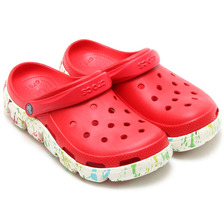 crocs DUET SPORT SPLATTER GRAPHIC CLOG RED/WHITE 15028-646画像