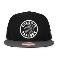 NEW ERA TORONTO RAPTORS SNAPBACK BLACKxGRAPHITE FFNETRR022画像