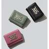 X-girl OLD ENGLISH LOGO BUCKLE FAUX LEATHER MINI WALLET 105244054006画像